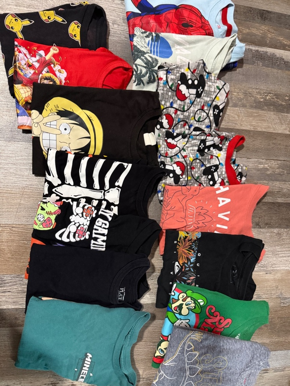 Boys Lot of Graphic T-Shirts 4T/5T